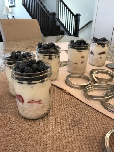 Overnight Oatmeal Fruit Cup